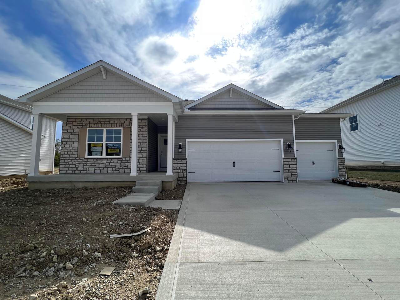 5858 Wynnewood Drive - Photo 1
