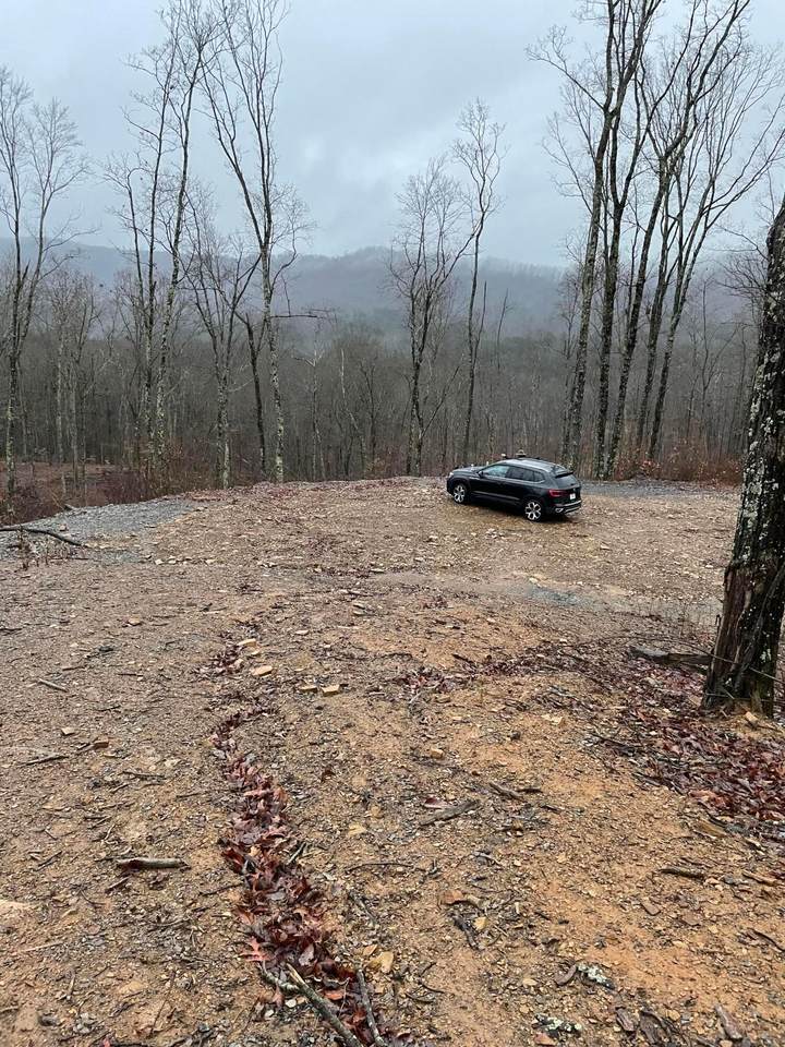 5742-Lot# 10 Sr 781 - Photo 1