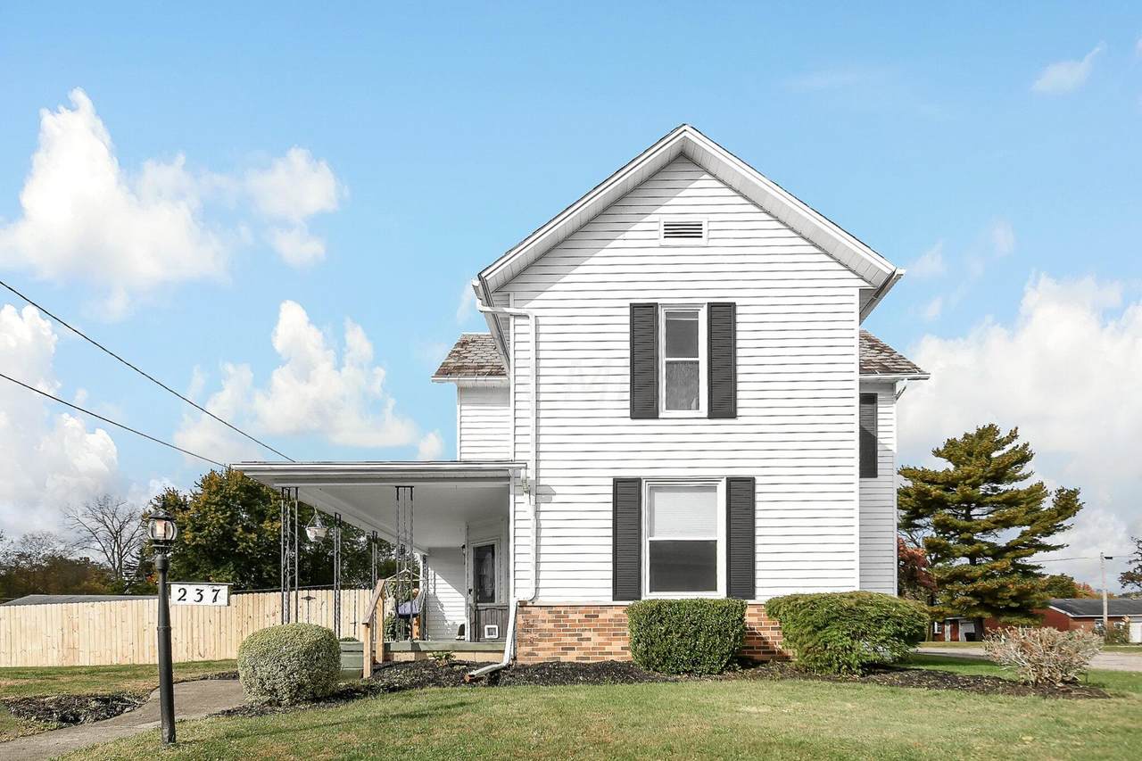 237 Oak Street - Photo 1