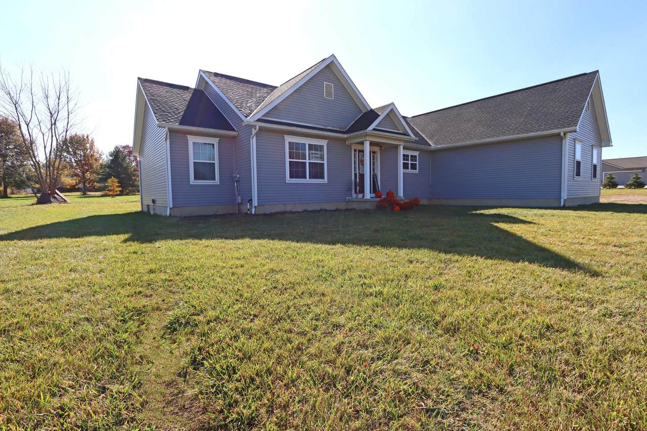 5241 Johnstown Utica Road - Photo 1
