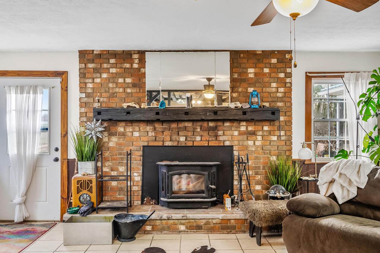 691 Prospect Mount Vernon Road - Photo 1
