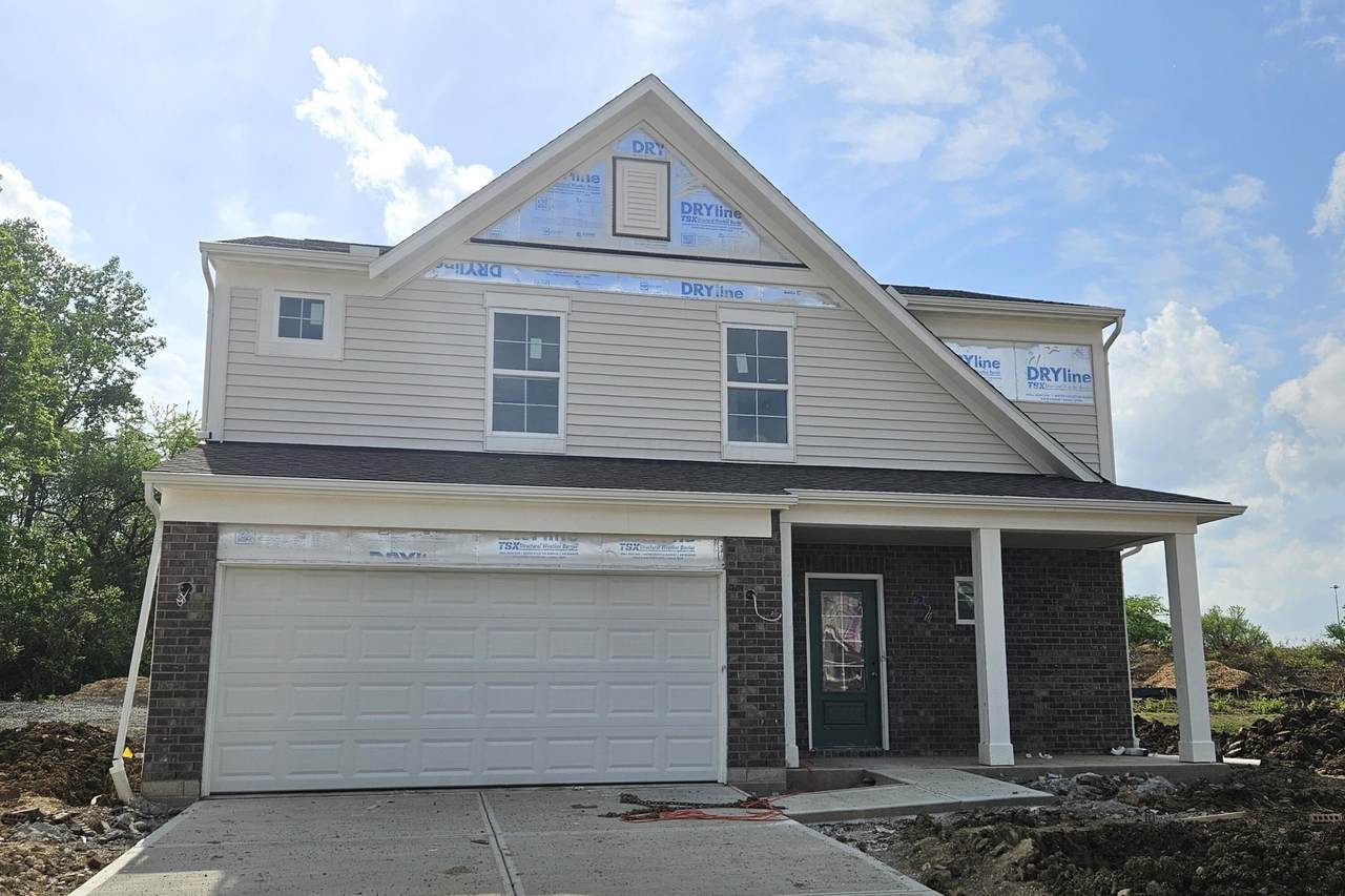 668 Deerhurst Drive - Photo 1