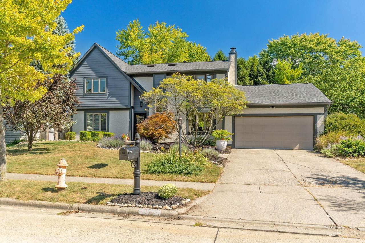 2142 Shawnmont Court - Photo 1