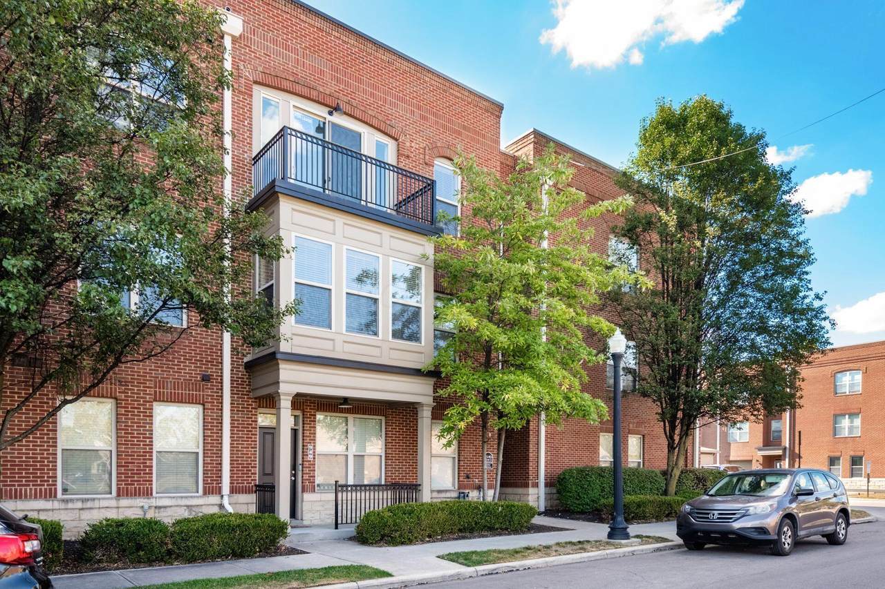 953-314 Ingleside Avenue - Photo 1