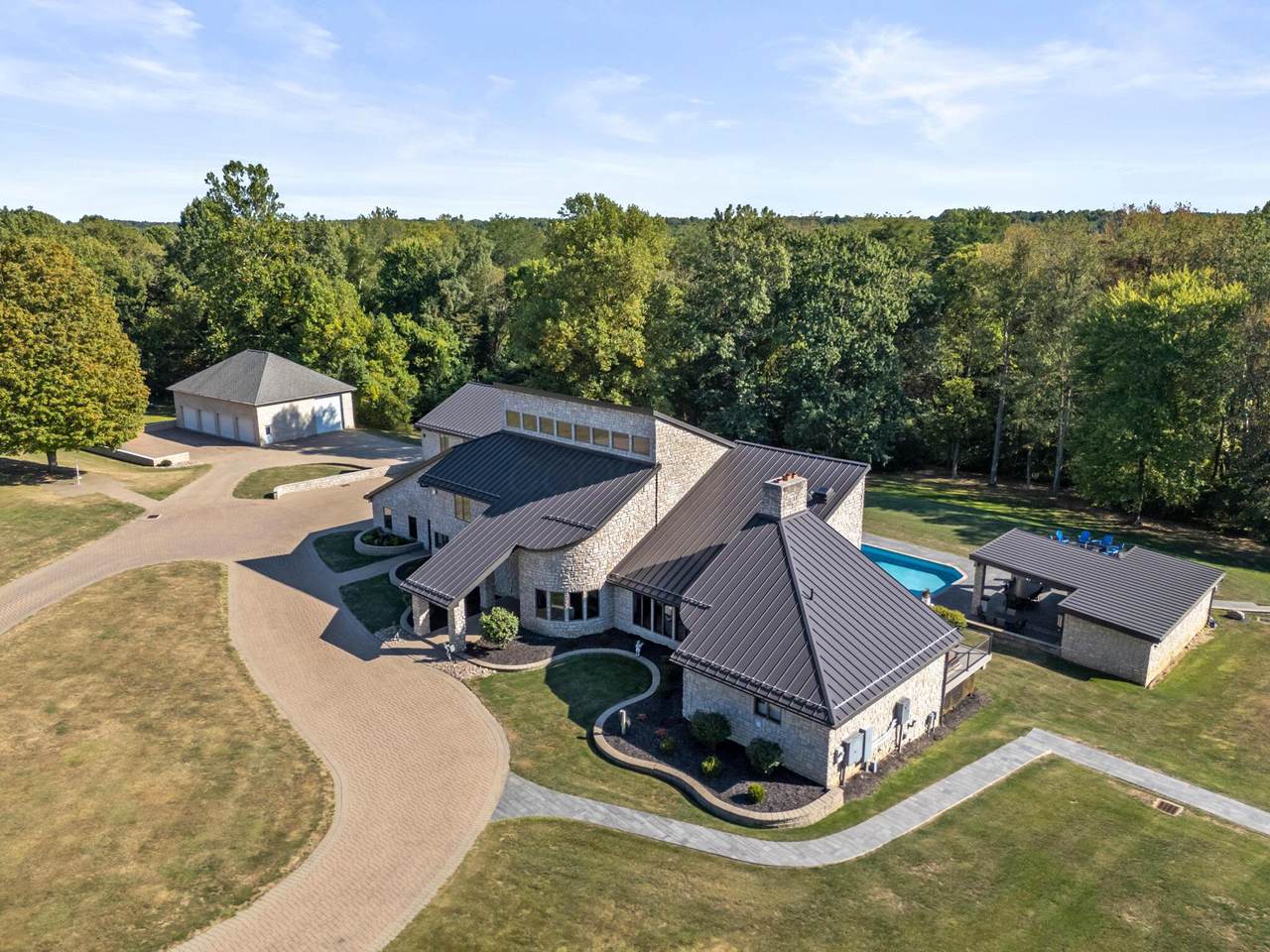 17980 Gambier Road - Photo 1