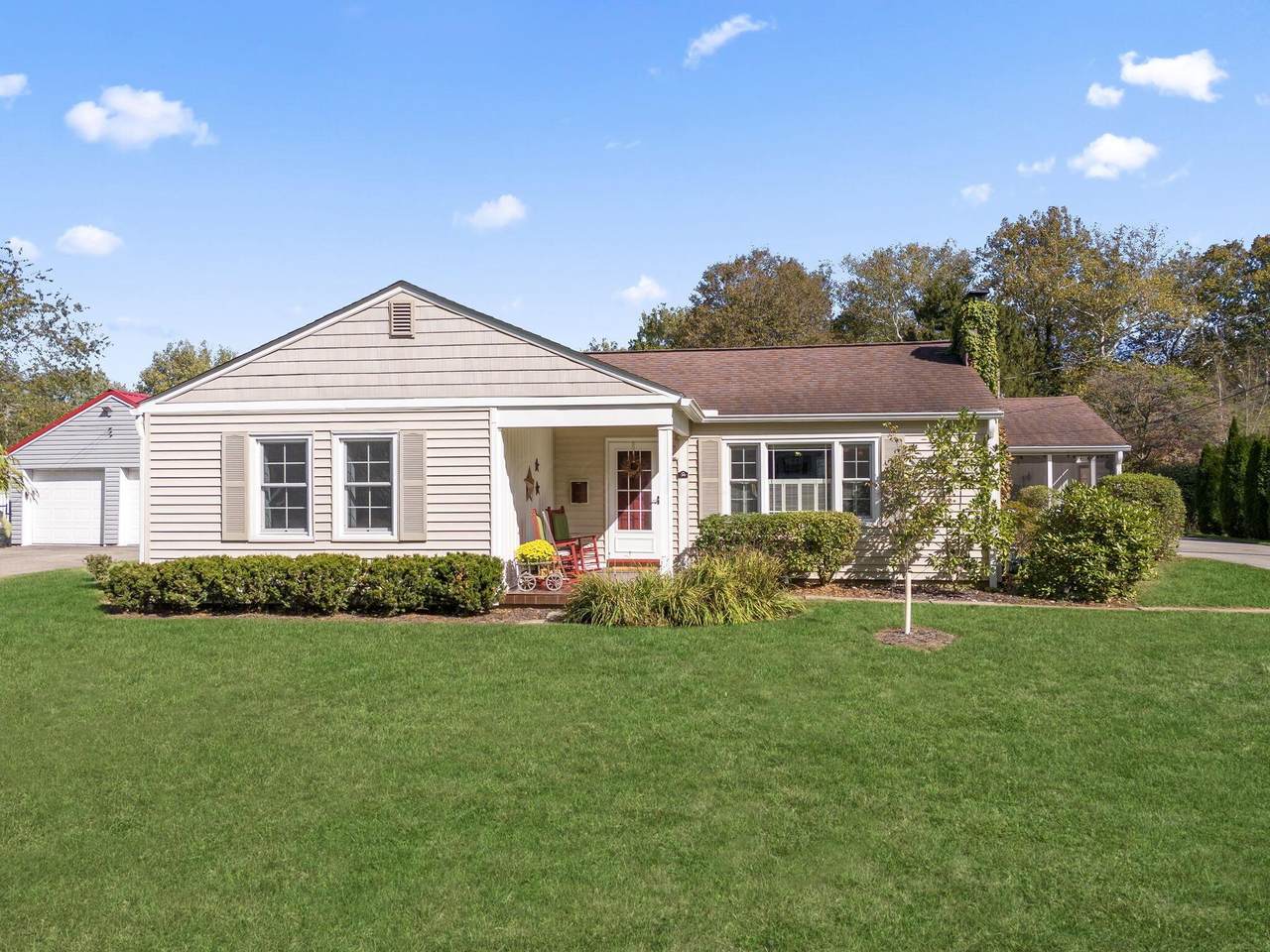 36 Hall Avenue - Photo 1