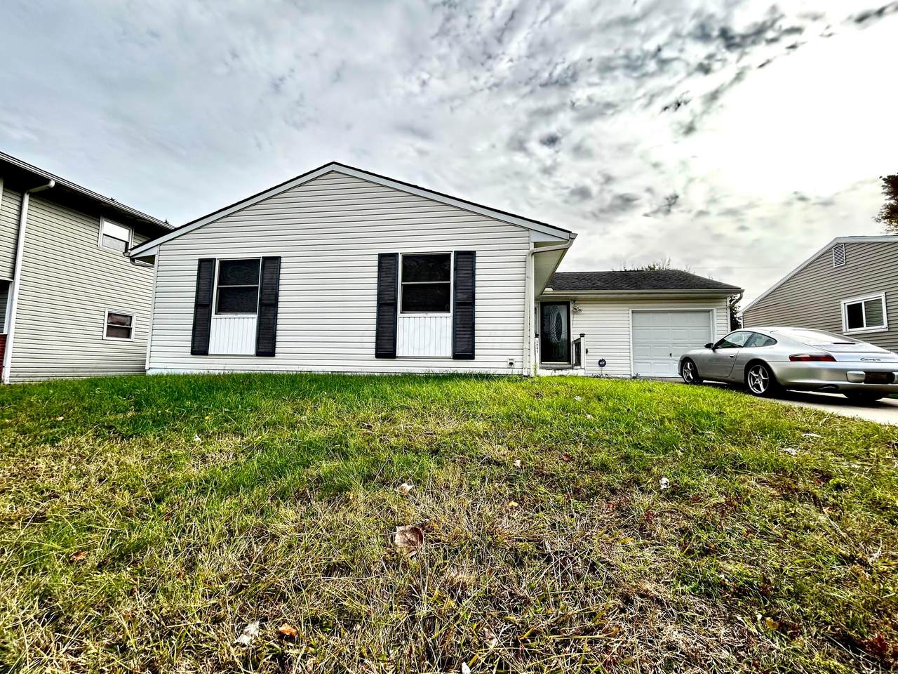 3241 Kenray Drive - Photo 1