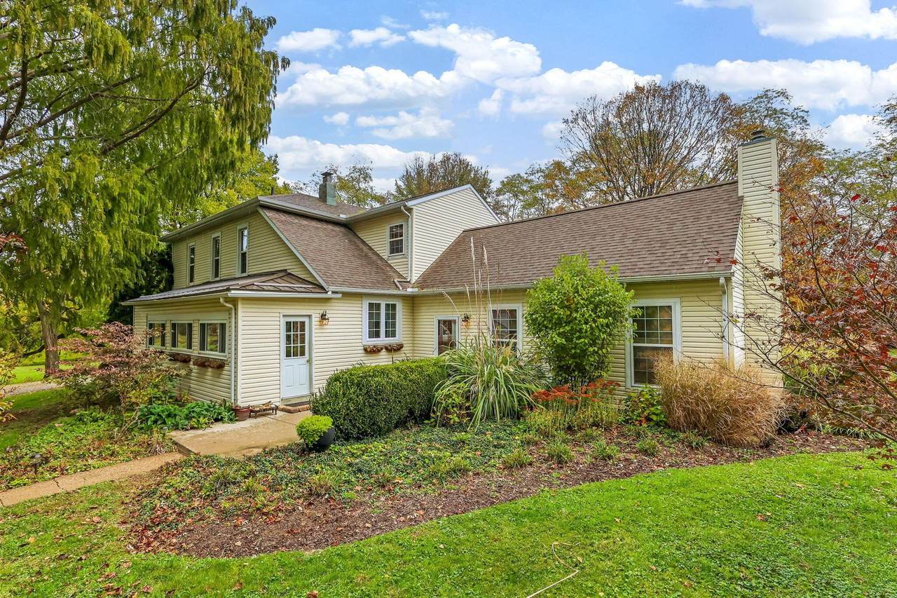 8056 Summit Road - Photo 1