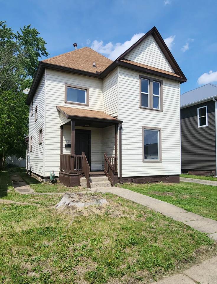 494 Main Street - Photo 1