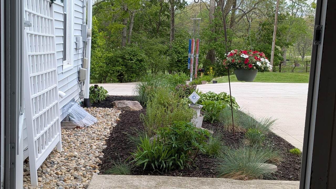 https://bt-photos.global.ssl.fastly.net/columbus/1280_boomver_3_226007561-2.jpg