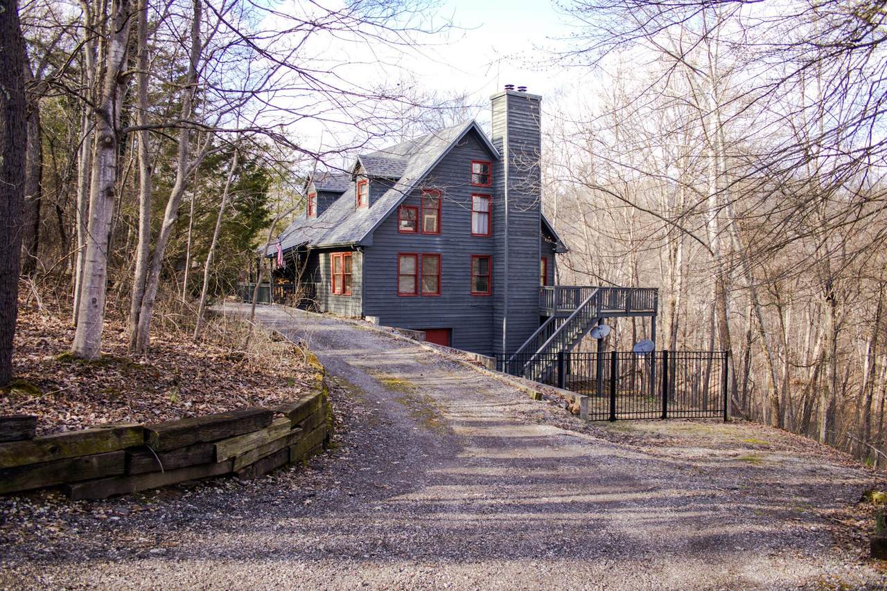 1875 Teton Court - Photo 1