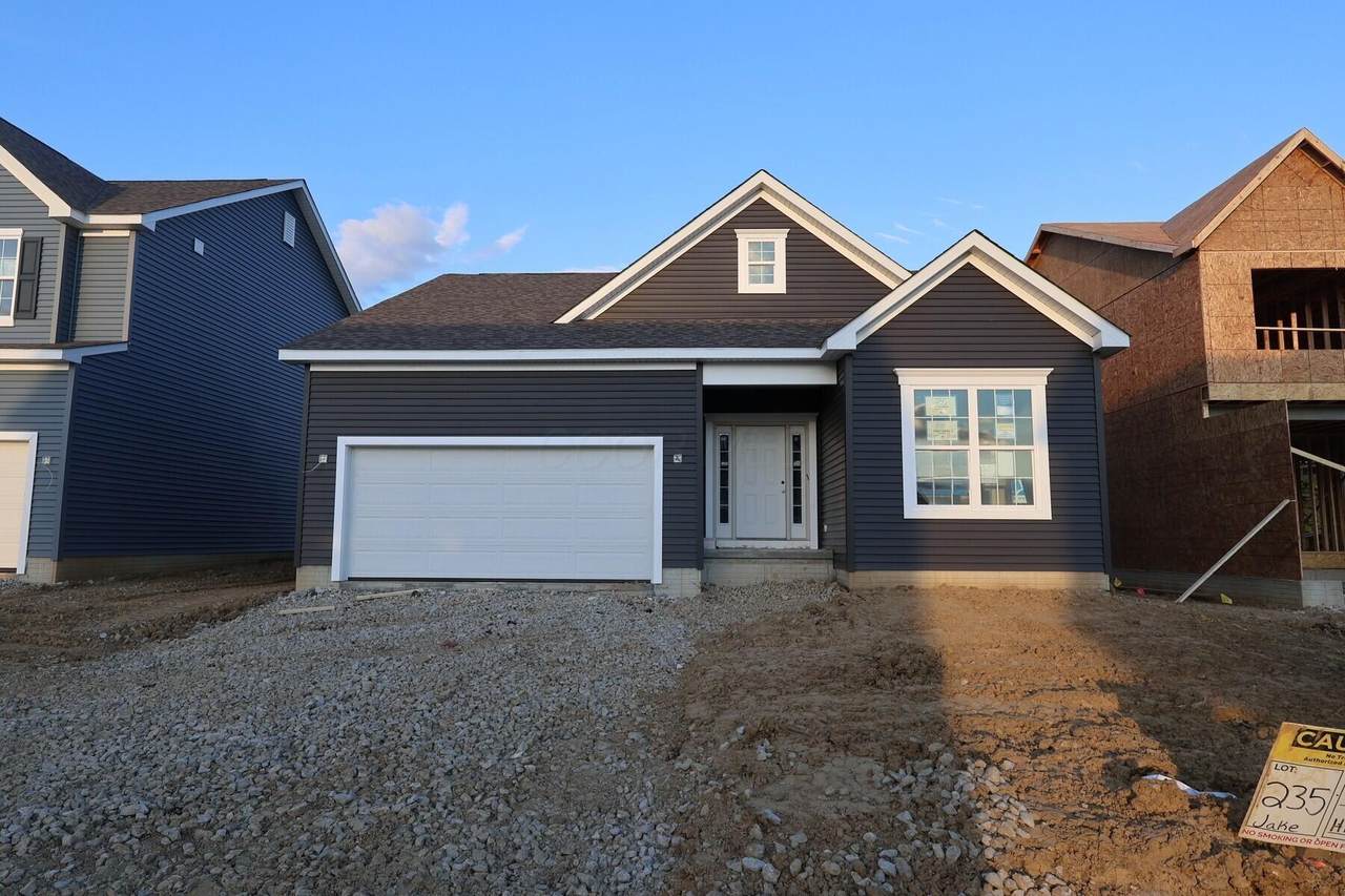 818 Hilton Drive - Photo 1