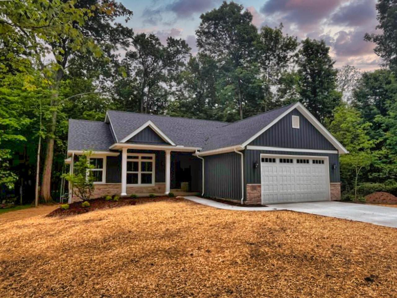 532 Floral Valley - Photo 1