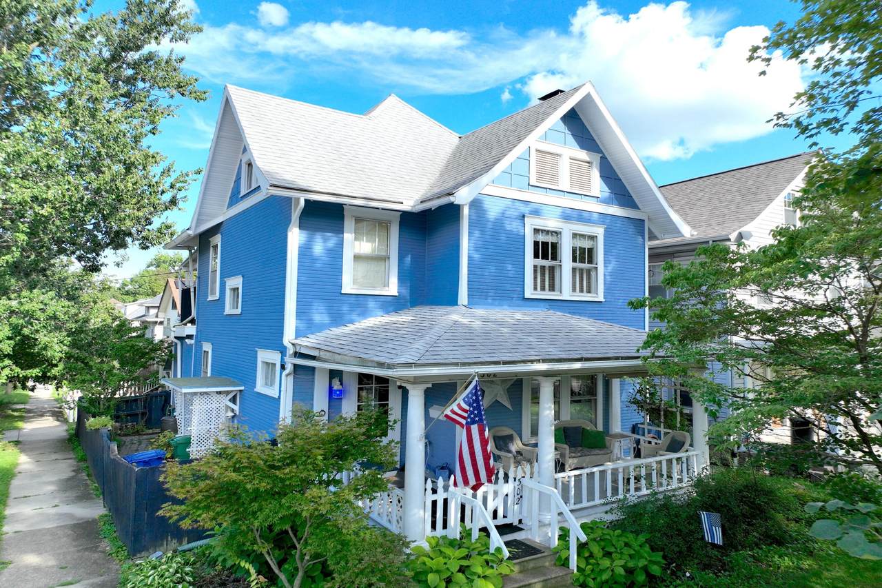 302 Franklin Street - Photo 1