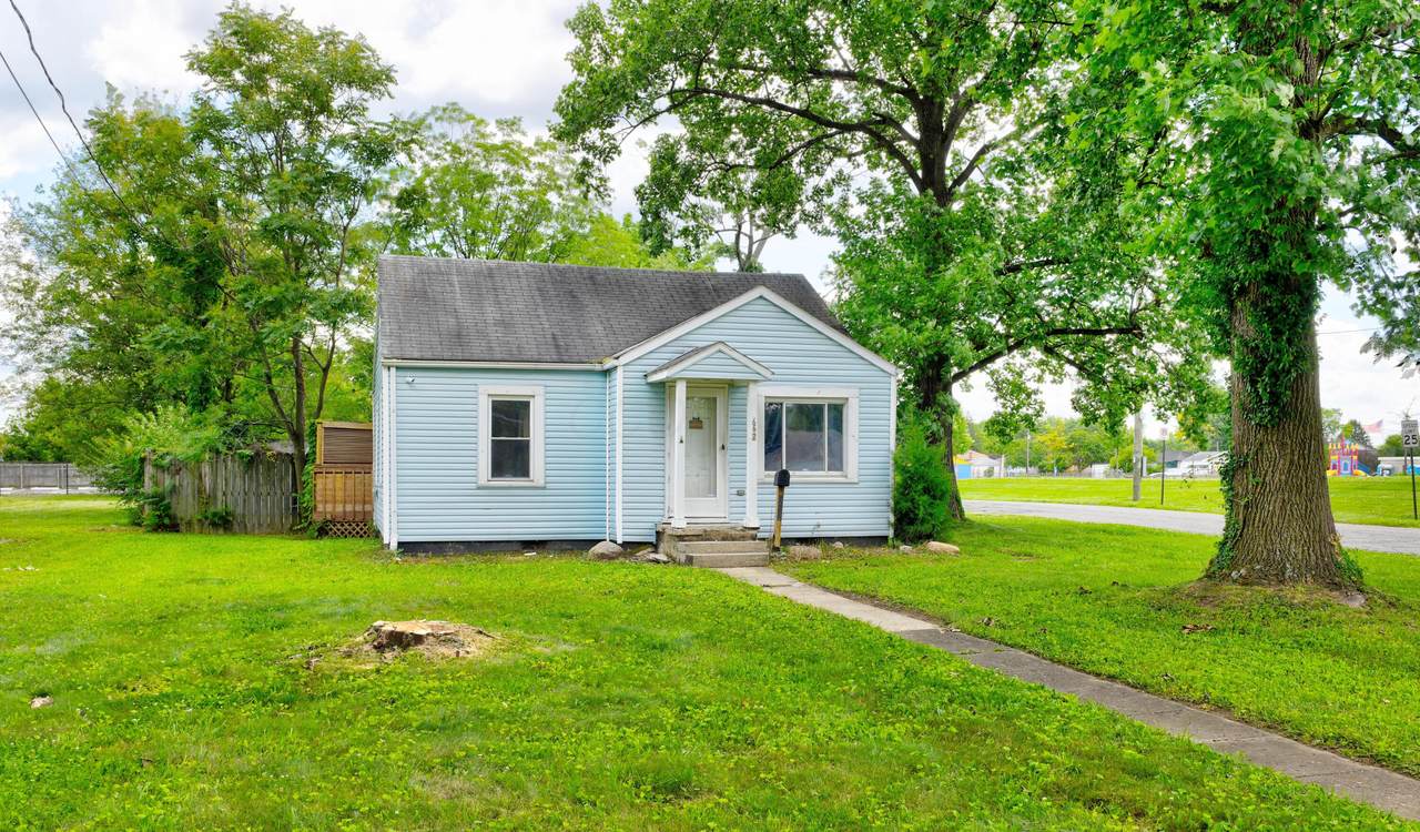 662 Beechwood Road - Photo 1