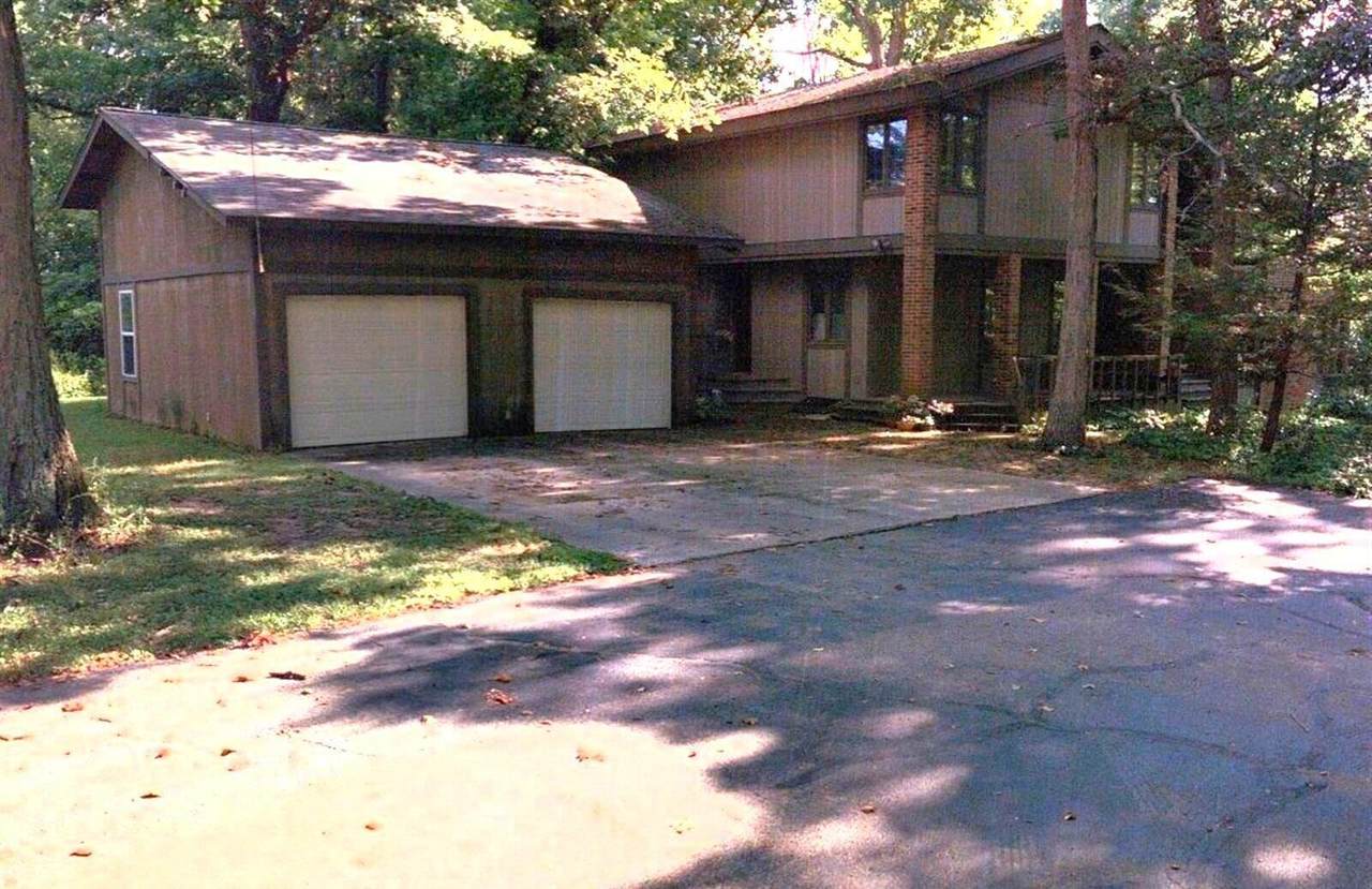 5598 London Groveport Road - Photo 1