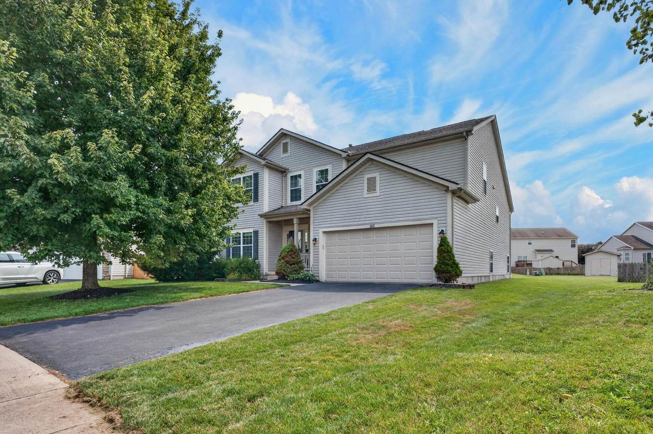 183 Cherrytree Lane - Photo 1