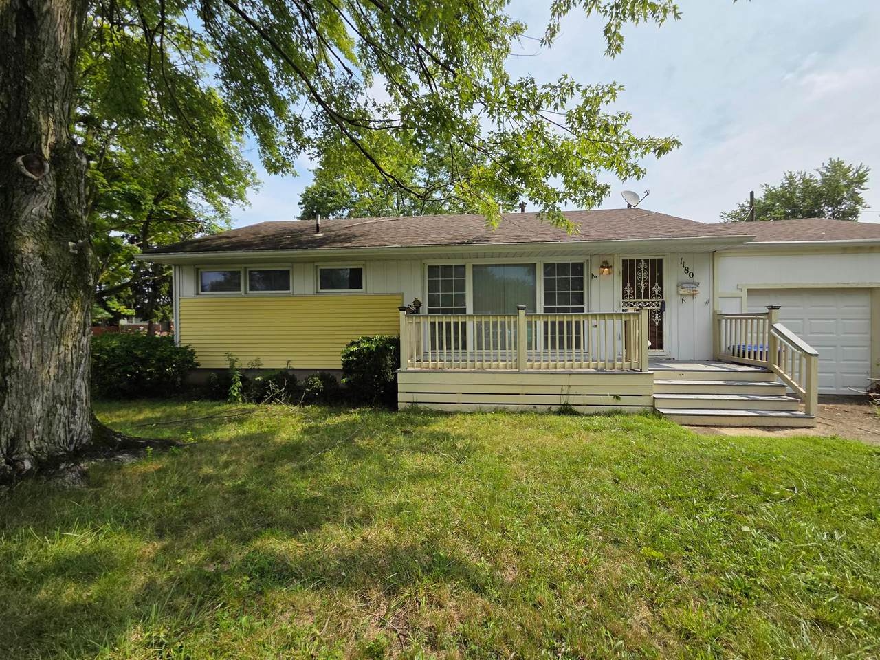 1180 Simpson Drive - Photo 1