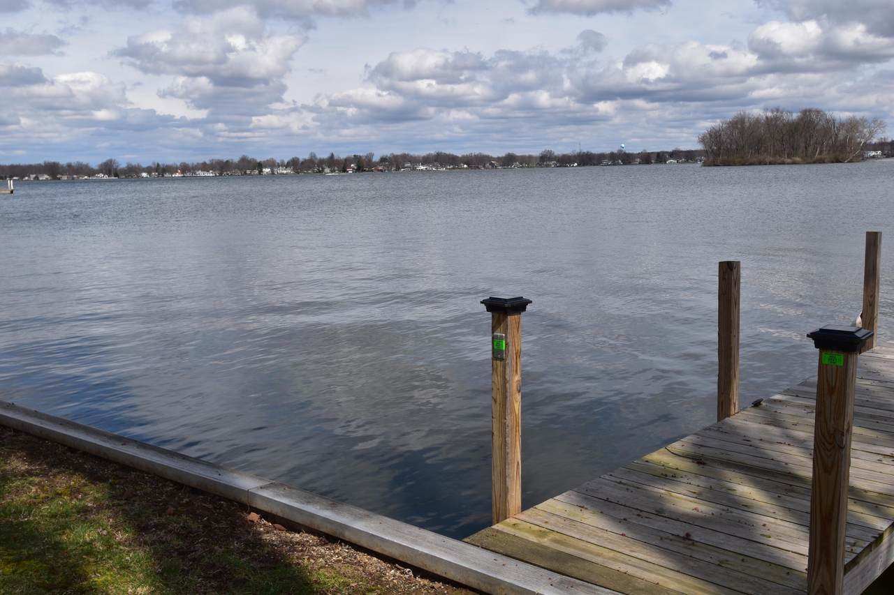 13945 Custers Point Road - Photo 1