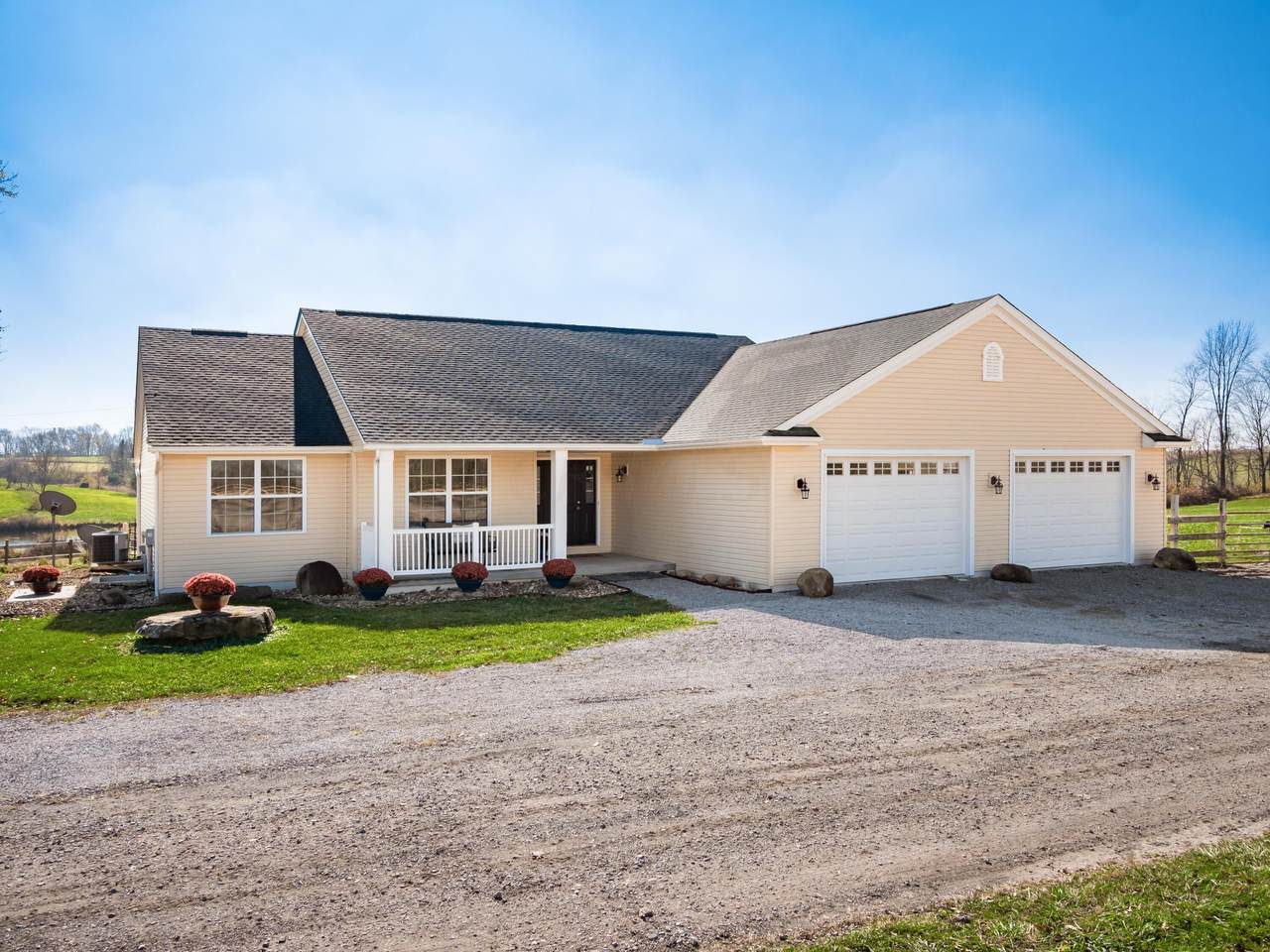 3140 Burg Street - Photo 1