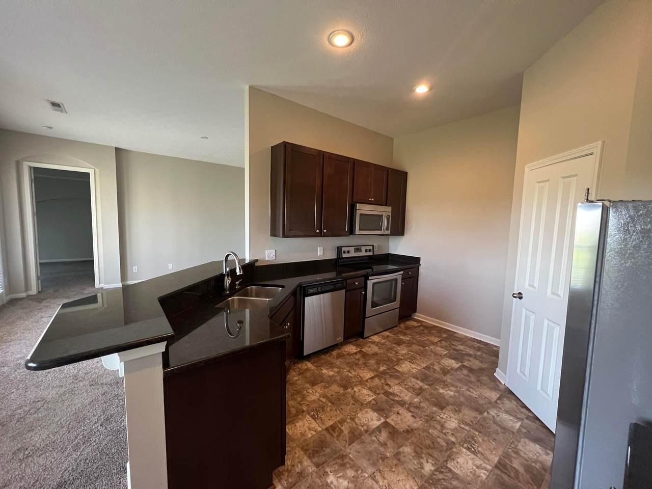 3203 Rossmore Circle - Photo 1