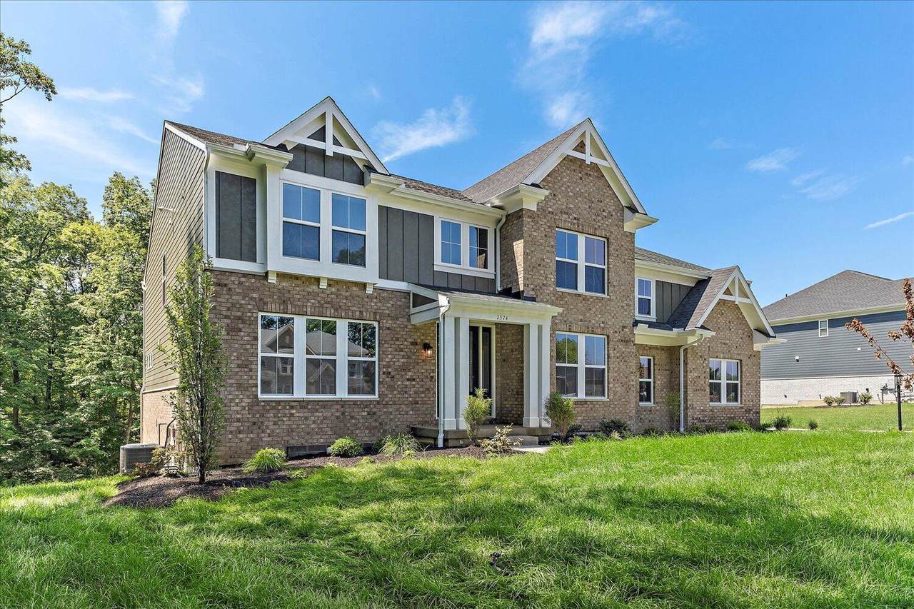 2574 Muirfield Drive - Photo 1