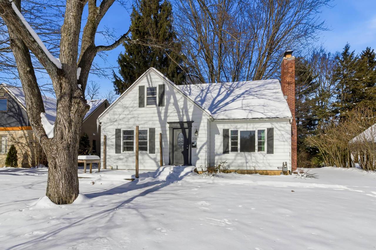 206 Lintner Street - Photo 1