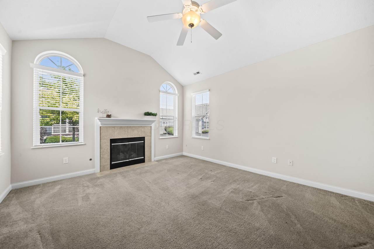 6295 Donegan Way - Photo 1