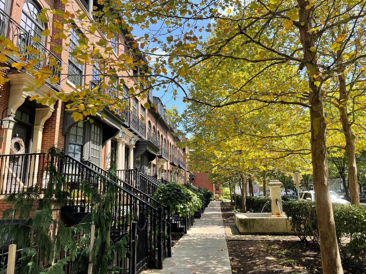 292 1/2 Gay Street - Photo 1