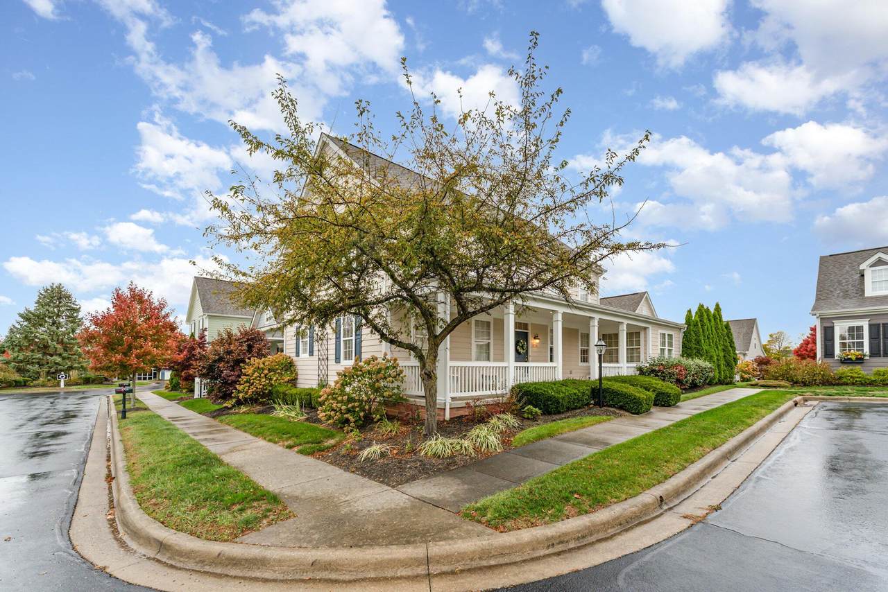 4726 Oakland Ridge Drive - Photo 1