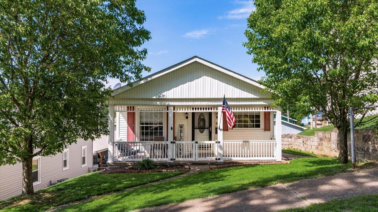 821 Stewart Avenue - Photo 1