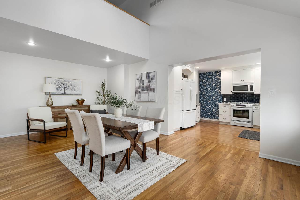 3106 Somerford Road - Photo 1