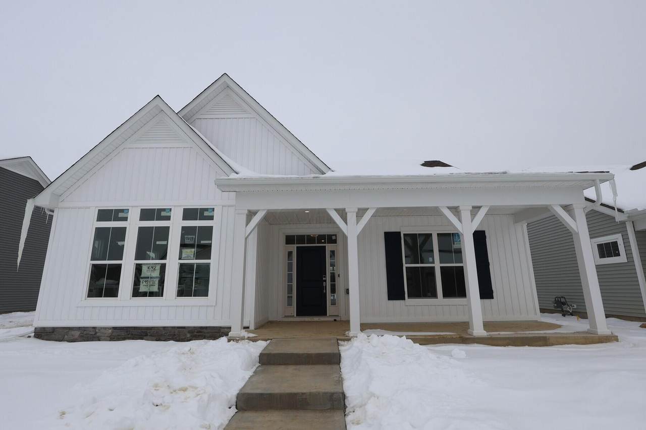 6954 Corsican Loop - Photo 1