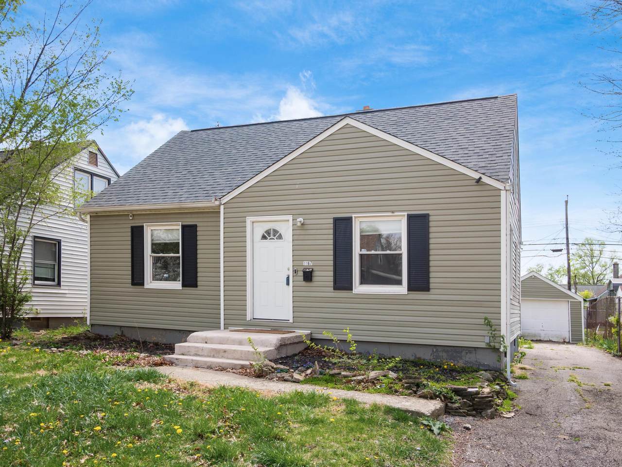 1167 Duxberry Avenue - Photo 1