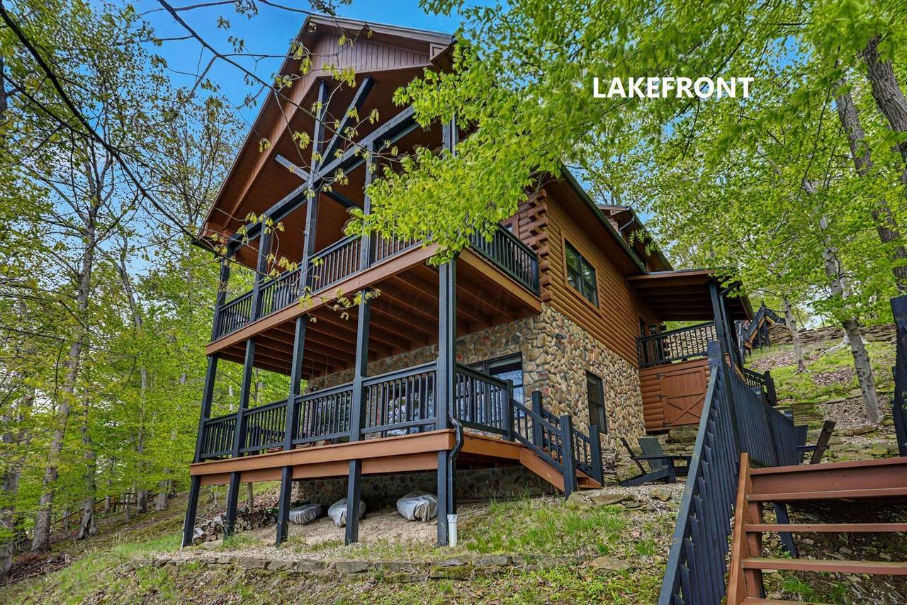 653 Natchez Lane - Photo 1