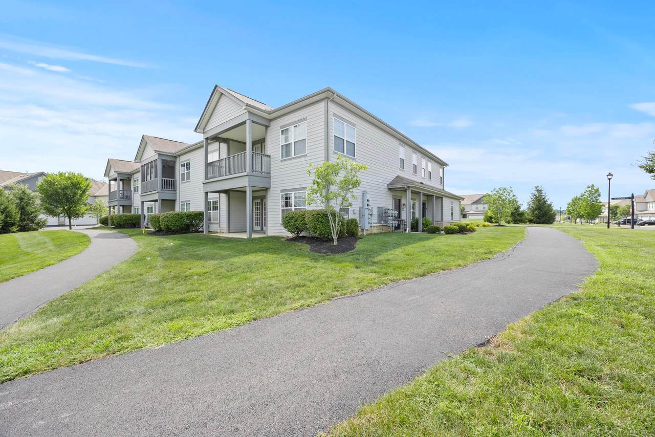 5901 Blackbird Way - Photo 1