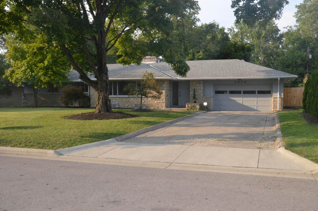 2678 Donna Drive - Photo 1