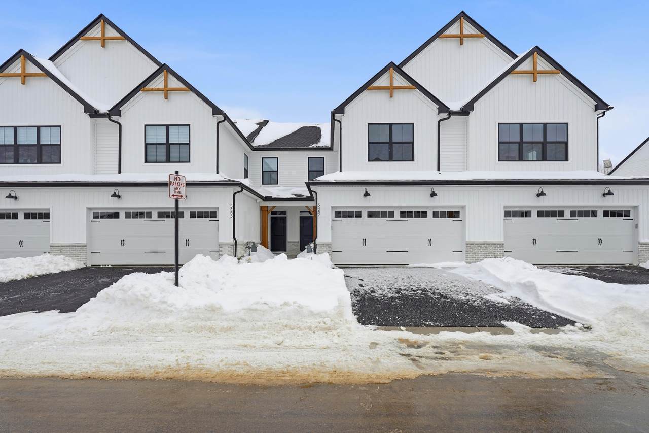 5487 Fawnsbury Court - Photo 1