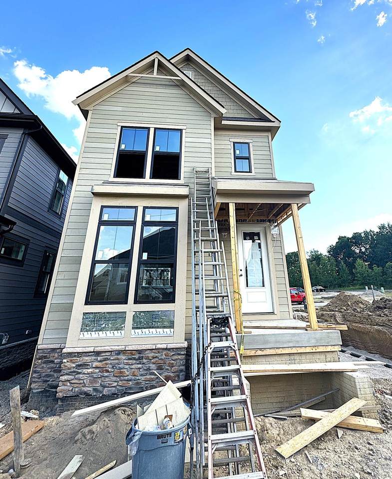 110 Encore Park Bend - Photo 1