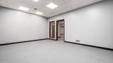 1101 Woodlawn Avenue Avenue - Photo 14