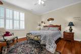 6718 Lakeview Circle - Photo 15