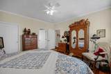 6718 Lakeview Circle - Photo 16