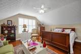 6718 Lakeview Circle - Photo 21