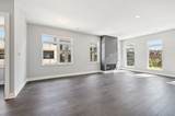 516 Riverfront Lane - Photo 9