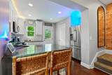 288 Kelton Avenue - Photo 11