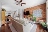 288 Kelton Avenue - Photo 4