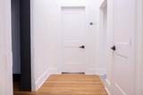 116-Room 221 Court Avenue - Photo 10