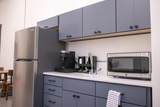 116-Room 221 Court Avenue - Photo 11