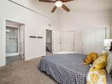 995 Wall Street - Photo 21