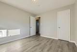 644 Georgian Drive - Photo 9